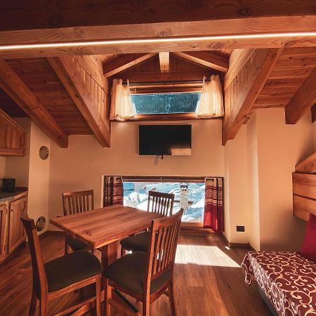 Apartamento Aux Pieds Du Malatra' 1 Saint-Rhemy-En-Bosses Exterior foto